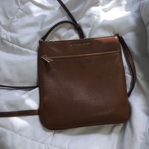 MK PURSE
